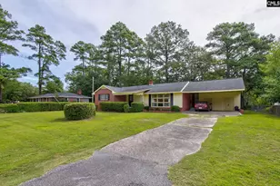 1126 Mathis Ct, Camden, SC 29020 - Photo 4
