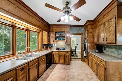 145 E Selwood Lane, Columbia, SC 29212 - Photo 22
