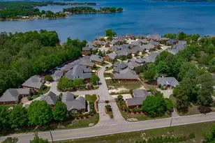 120 Pilgrim Point Dr, Lexington, SC 29072 - Photo 2