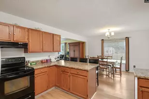 1031 Natures Cove Rd, Saluda, SC 29138 - Photo 8