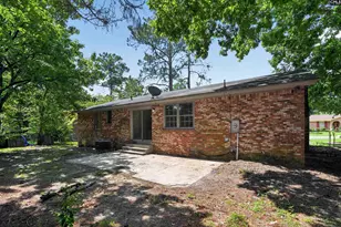 208 Bob White Ave, Hopkins, SC 29061 - Photo 8