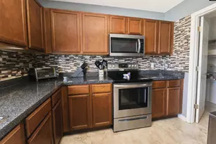 1017 Congaree Pointe Dr, Columbia, SC 29209 - Photo 16