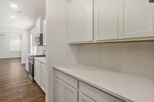 1021 Skidaway Dr, Spartanburg, SC 29303 - Photo 6