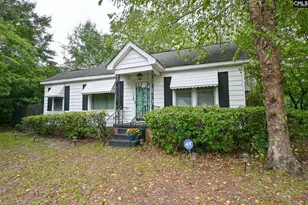 131 Hendrix St, West Columbia, SC 29169 - Photo 2