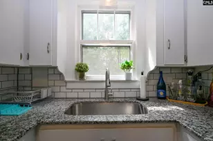 131 Hendrix St, West Columbia, SC 29169 - Photo 12