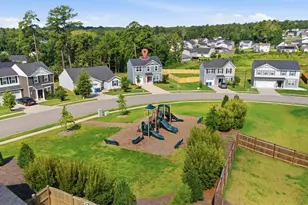 385 Saskatoon Dr, Hopkins, SC 29061 - Photo 2