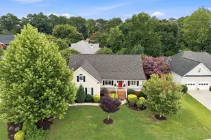 113 Watercrest Dr, Lexington, SC 29072 - Photo 2