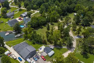 329 Lakeshore Dr, Leesville, SC 29070 - Photo 14