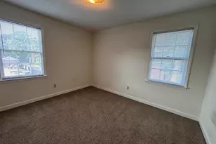 1702 Dalloz Road B, Columbia, SC 29204 - Photo 8