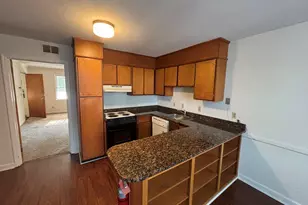 1702 Dalloz Road B, Columbia, SC 29204 - Photo 2