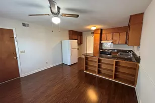 1702 Dalloz Road B, Columbia, SC 29204 - Photo 4