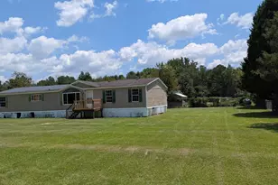 544 Jamestown Ave, Darlington, SC 29532 - Photo 2