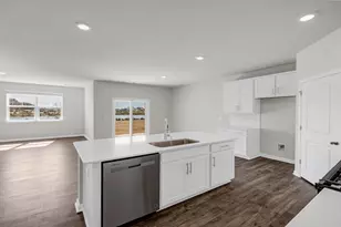 1033 Salient Ct, Lugoff, SC 29078 - Photo 4
