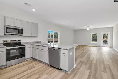 141 Middlesex Court, Lugoff, SC 29078 - Photo 4