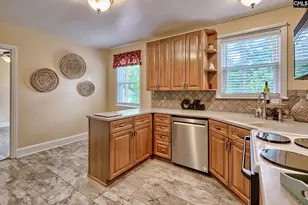 6400 Oakfield Rd, Columbia, SC 29206 - Photo 10
