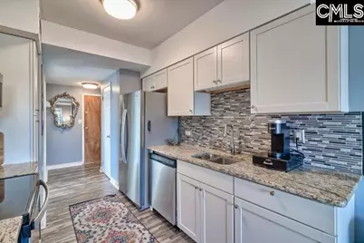 2002 Greene Street 502, Columbia, SC 29205 - Photo 2