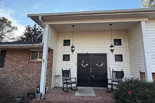 345 Marion St, Batesburg, SC 29006 - Photo 2