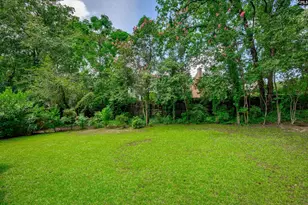 11 Lord Nelson Ct, Columbia, SC 29209 - Photo 2