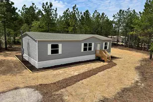 43 Harold Funderburke Ln, Hartsville, SC 29550 - Photo 2