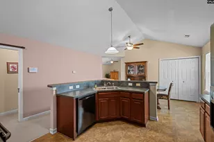 875 Killian Station Dr, Columbia, SC 29229 - Photo 8