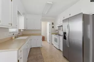 260 Summer Walk Ct, West Columbia, SC 29170 - Photo 10