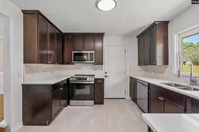 6709 Vanwood Drive, Columbia, SC 29206 - Photo 2