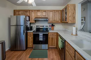 200 Twin Oaks Ln, Columbia, SC 29209 - Photo 16