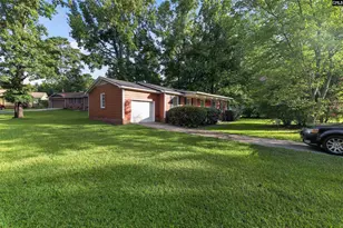 301 Milway Rd, Irmo, SC 29063 - Photo 6