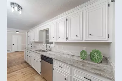 1819 Shadowood, Columbia, SC 29212 - Photo 6