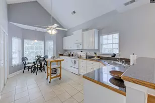 404 Summit Square, Columbia, SC 29229 - Photo 4