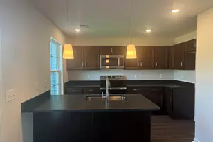 3083 Harborview Dr, Columbia, SC 29229 - Photo 2