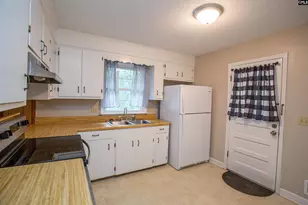5450 Oakcrest Rd, Sumter, SC 29154 - Photo 12