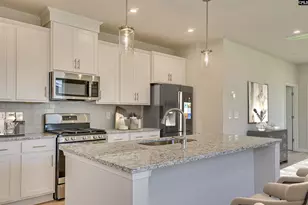 825 Huxley Ln, Elgin, SC 29045 - Photo 22