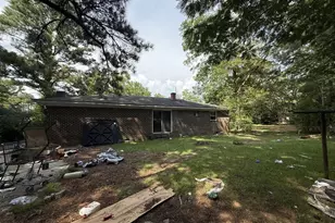 309 Huggins St, Marion, SC 29571 - Photo 6