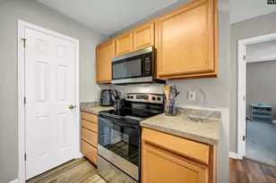 410 Autumn Run Cir, Columbia, SC 29229 - Photo 10