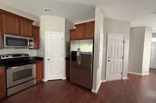 815 Parnell Ct, Columbia, SC 29229 - Photo 10