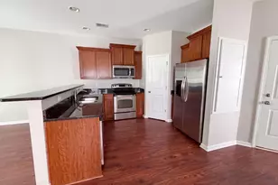 815 Parnell Ct, Columbia, SC 29229 - Photo 2