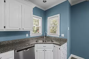 208 Winchester Ct, West Columbia, SC 29170 - Photo 14