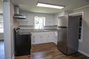 1520 Hilton St, Camden, SC 29020 - Photo 10
