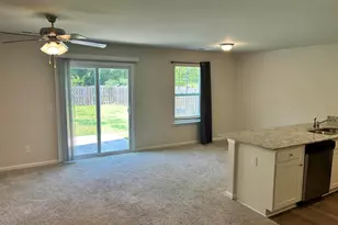 1071 Crescent Moon Loop, Hopkins, SC 29061 - Photo 4