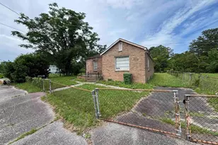 5229 Ridgeway St, Columbia, SC 29203 - Photo 2