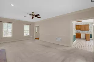 305 Bridgecreek Dr, Columbia, SC 29229 - Photo 8