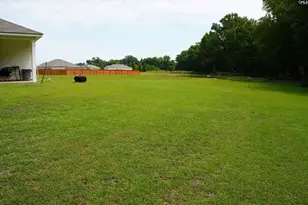 3715 Stallion Dr, Sumter, SC 29153 - Photo 2