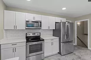 2820 Stepp Dr, Columbia, SC 29204 - Photo 14