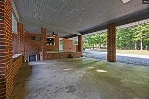 5703 Columbia Hwy, Saluda, SC 29138 - Photo 32