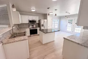 126 Red Pine Dr, Lexington, SC 29073 - Photo 2