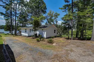 262 Breezy Bay Dr, Gilbert, SC 29054 - Photo 4