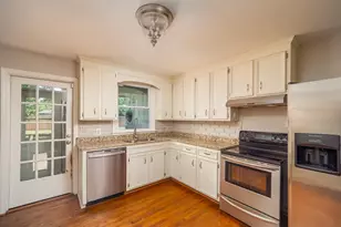 4509 Meadowood Rd, Columbia, SC 29206 - Photo 4
