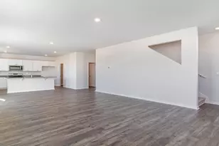 2075 Grovefield Dr, Hopkins, SC 29016 - Photo 6