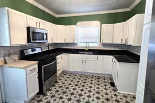 901 Sox St, West Columbia, SC 29169 - Photo 12